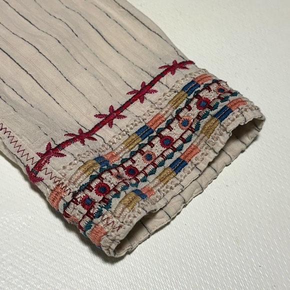 Johnny Was Chrysalis V-Neck Striped Cotton Blouse Embroidered Cream Medium EUC - Picture 4 of 15